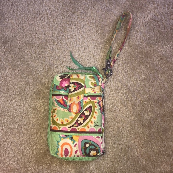 Vera Bradley Handbags - Vera Bradley Wristlet